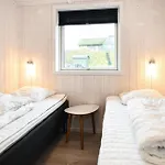 6 Bedroom In 펜션 *