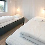 6 Bedroom In 베제르 스트란드