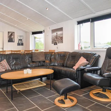 6 Bedroom In Ferienhaus Vejers Strand