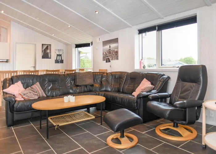 6 Bedroom In Ferienhaus Vejers Strand
